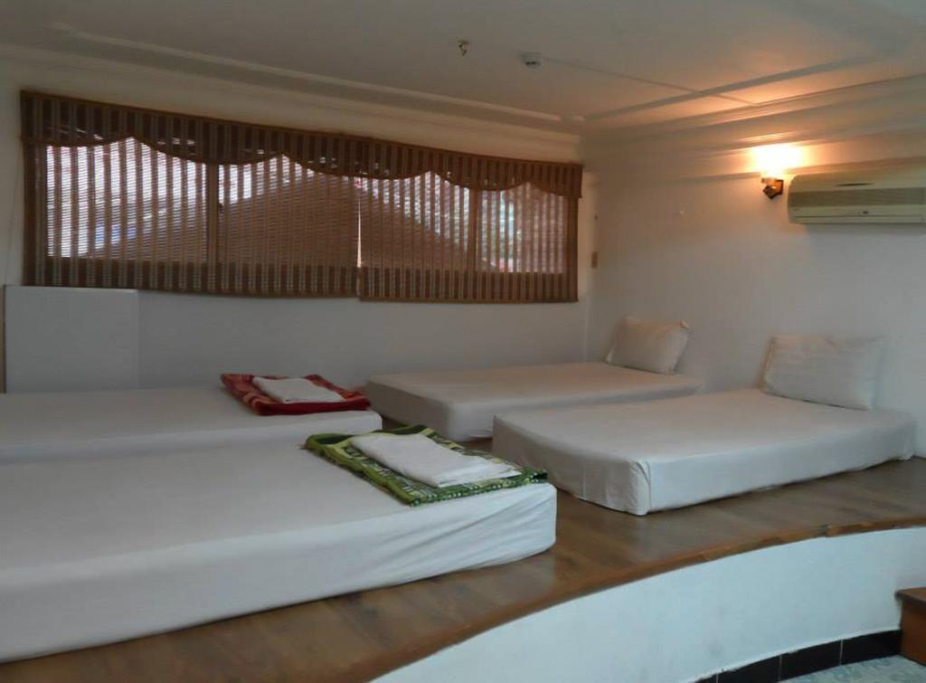 Vinh Hostel 胡志明市 外观 照片
