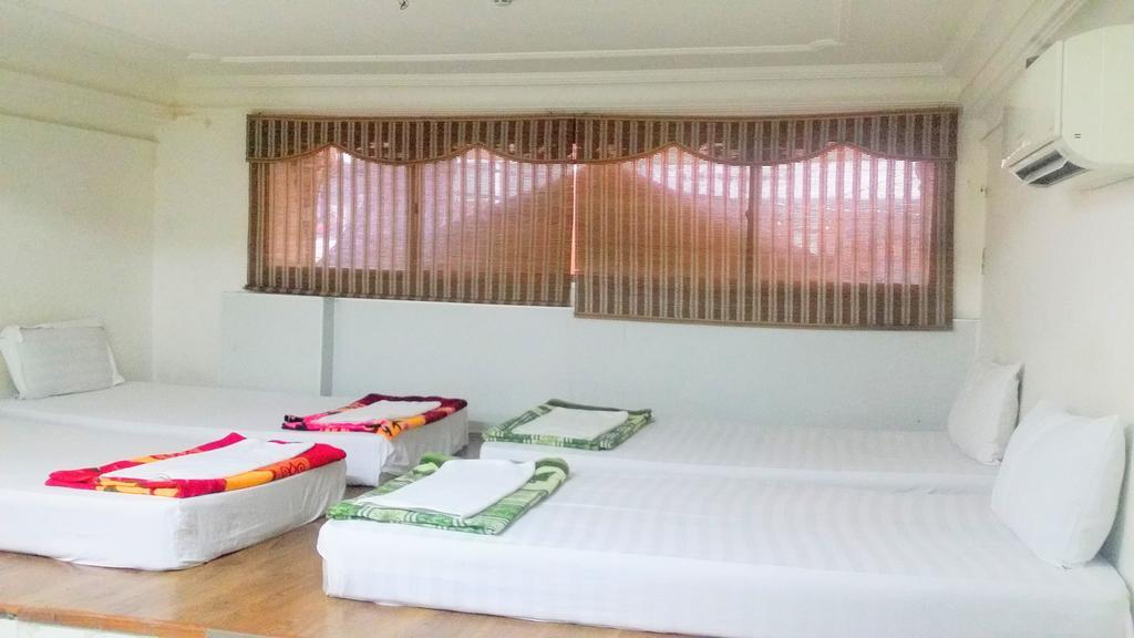 Vinh Hostel 胡志明市 外观 照片