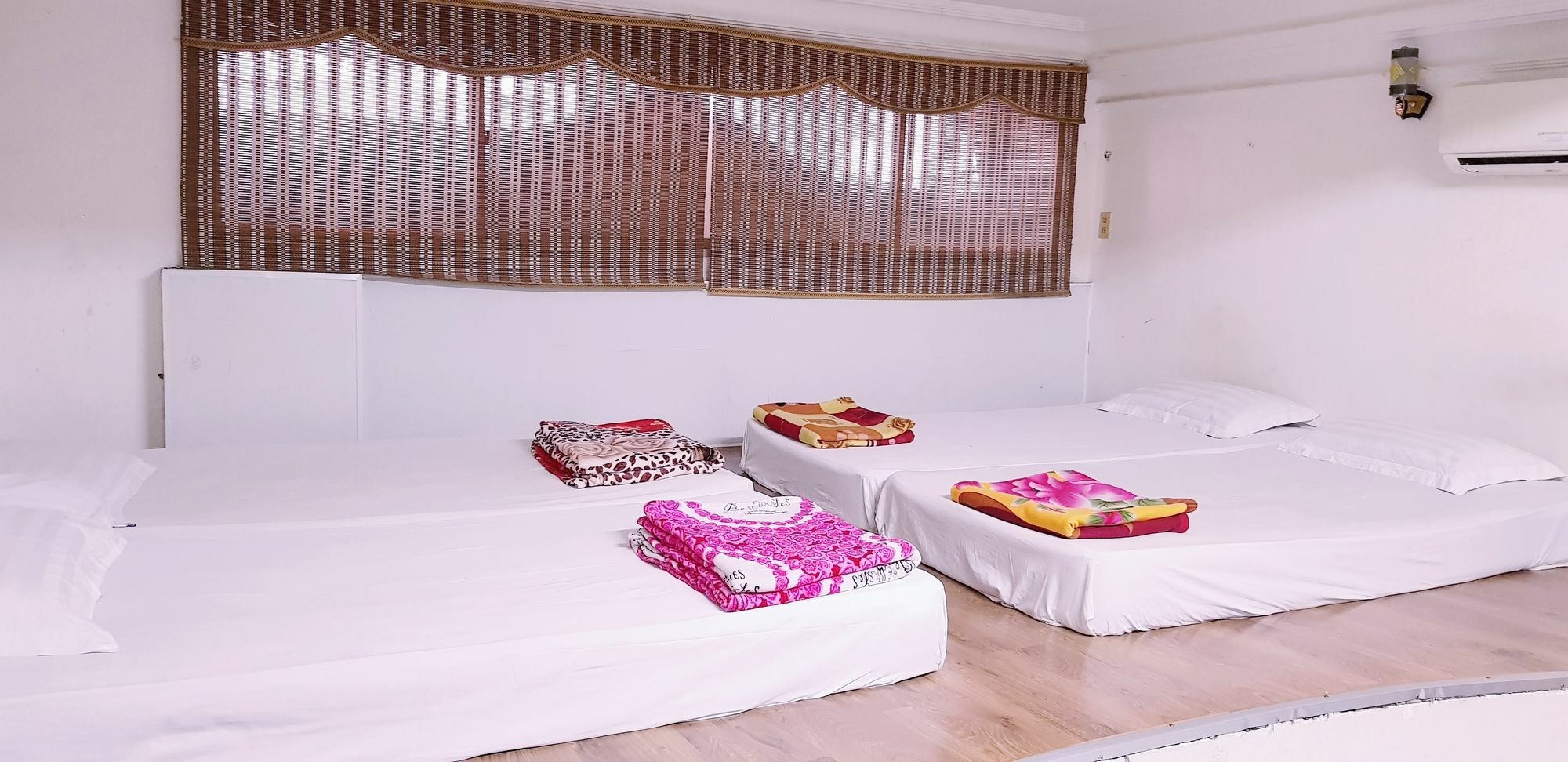 Vinh Hostel 胡志明市 外观 照片